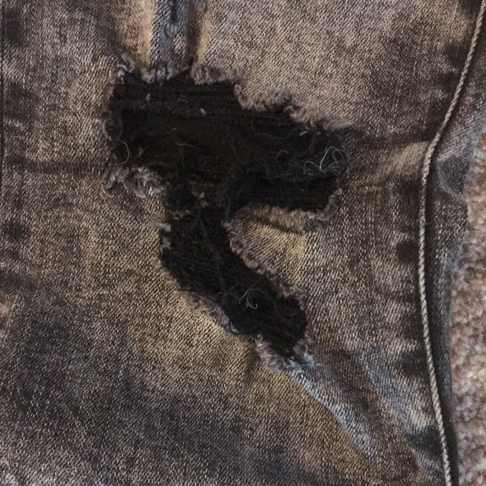 American Eagle Next Level Flex 30x34 Factory Faded Ripped Jeans - Picture 8 of 12